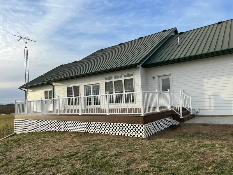 Composite deck with lattice skirting in Salisbury, MO